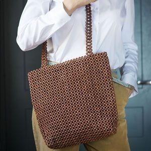 Wooden bead bag / brown